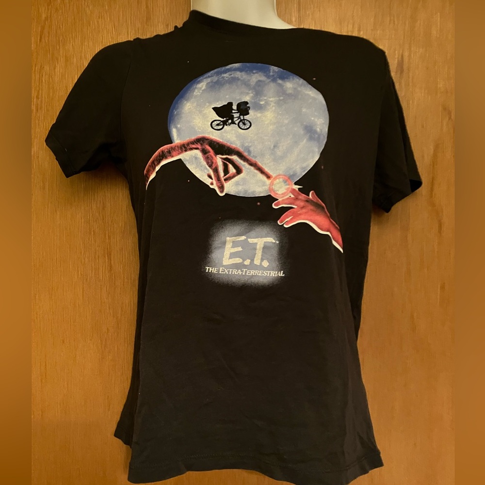 H&M E.T. T-shirt Classic 80s style